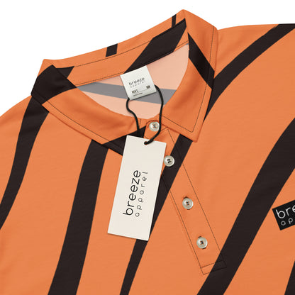 Polo shirt with tigerskin pattern.