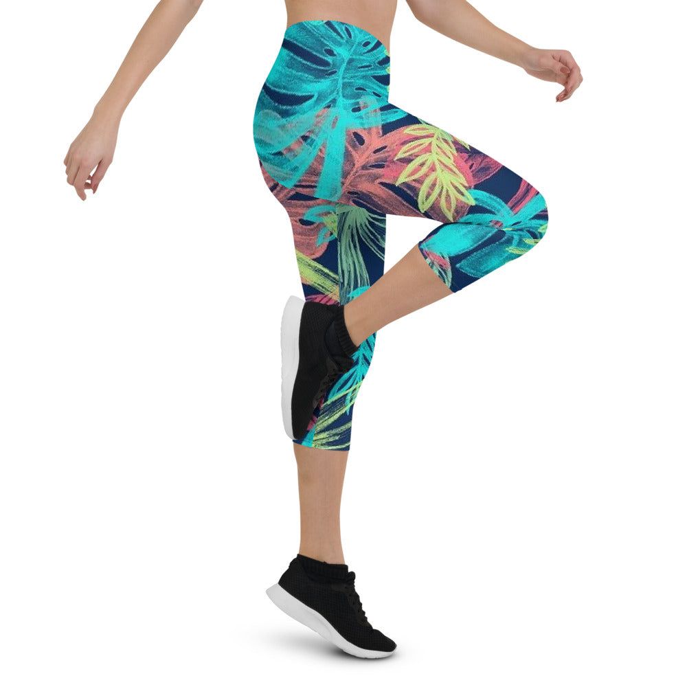 'Neotropical' capri yoga leggings